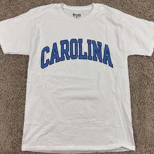 Champion Carolina Tar Heels UNC Arch Logo T Shirt Mens Medium White NCAA EUC